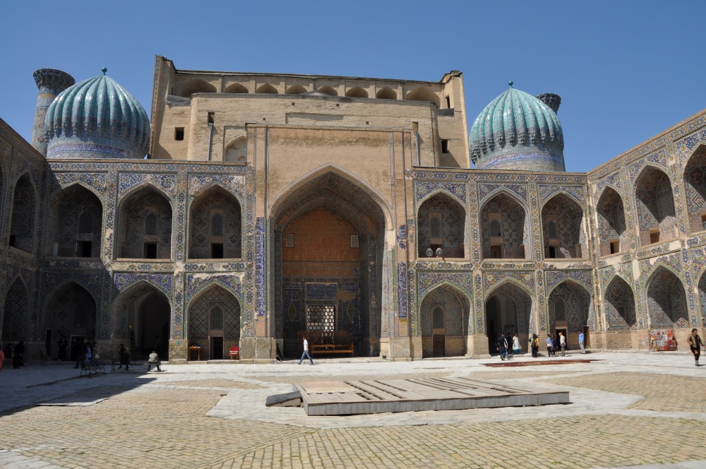 Sher Dor Medressa beim Registan in Samarkand