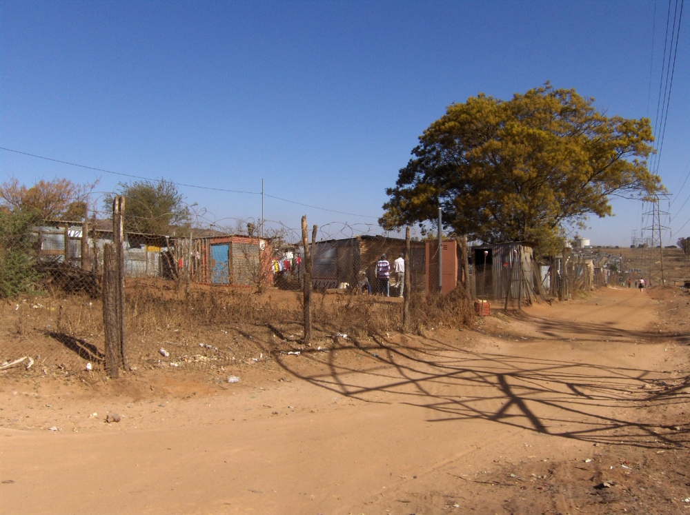 Auf einer Strasse in Soweto