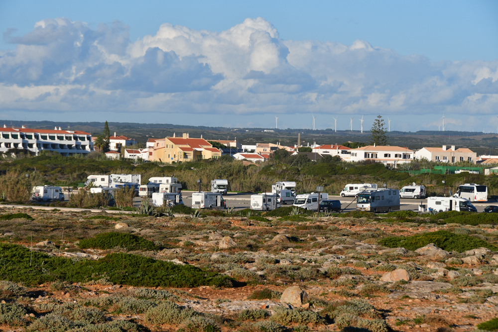 Wohnmobilparkplatz Haeuser Algarve