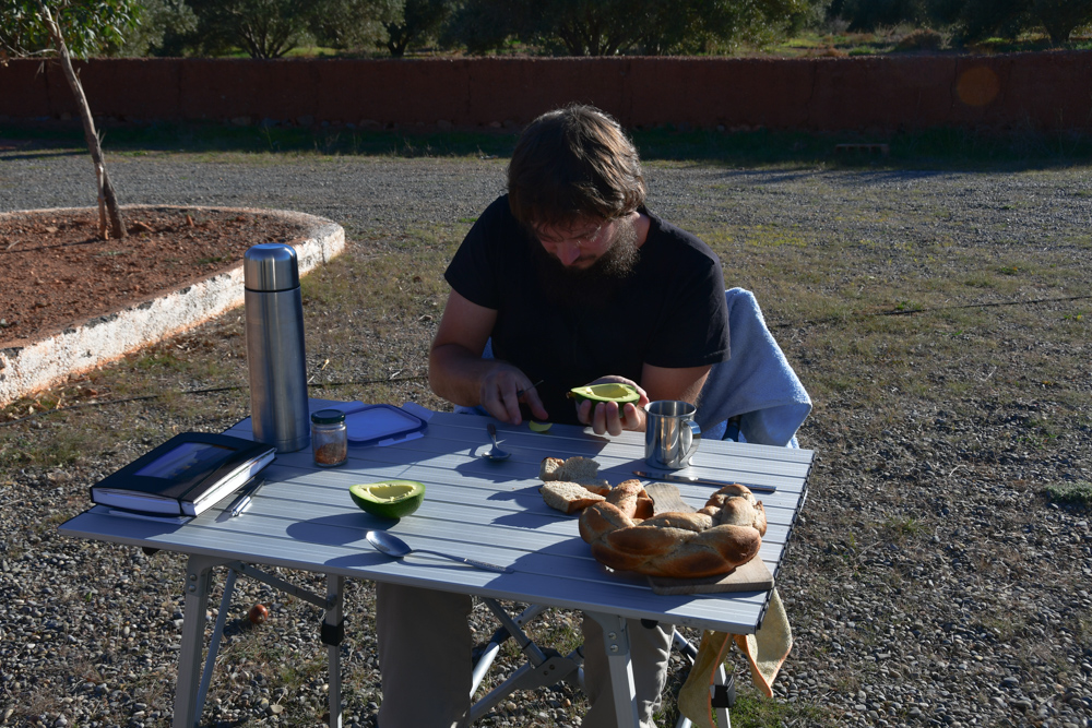 Tobi Tisch Avocado Essen